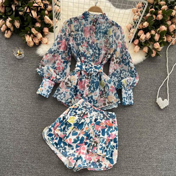 women's tracksuits deat women blue printing lapel puffsleeve shorts arrivals two piece set temperament fashion spring summer 2021 11d10, Gray
women's tracksuits deat women blue printing lapel puffsleeve shorts arrivals two piece set temperament fashion spring summer 2021 11d10, Gray