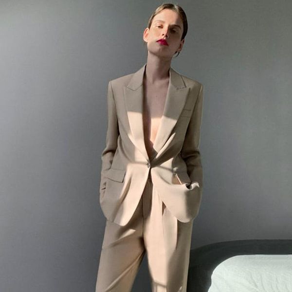women fashion solid color casual office wear blazer coat long sleeve single breasted notched collar blazers ropa mujer women's suits &, White;black
women fashion solid color casual office wear blazer coat long sleeve single breasted notched collar blazers ropa mujer women's suits &, White;black