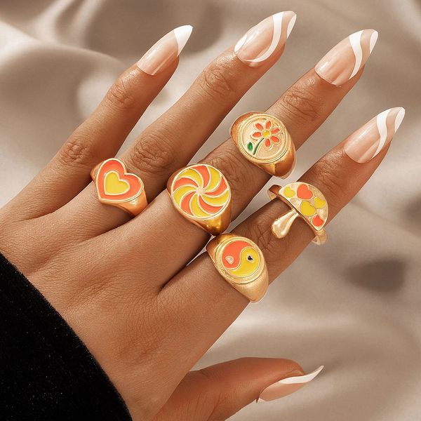 5pcs/set bohemia geometric colorful flower mushroom dripping oil rings for woman fashion love heart gold chunky finger rings, Silver
5pcs/set bohemia geometric colorful flower mushroom dripping oil rings for woman fashion love heart gold chunky finger rings, Silver