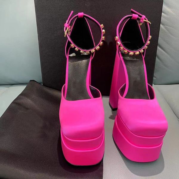 women's open dress shoes back ultra-high heels silk rhinestone 15cm women party shoes large 35-42 original box, Black
women's open dress shoes back ultra-high heels silk rhinestone 15cm women party shoes large 35-42 original box, Black