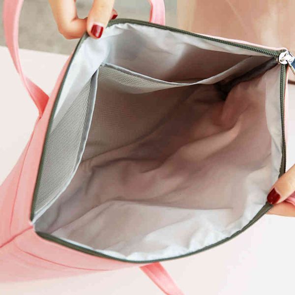 briefcase a4 file bag zipper large capacity men's and women's portable promotional material
briefcase a4 file bag zipper large capacity men's and women's portable promotional material