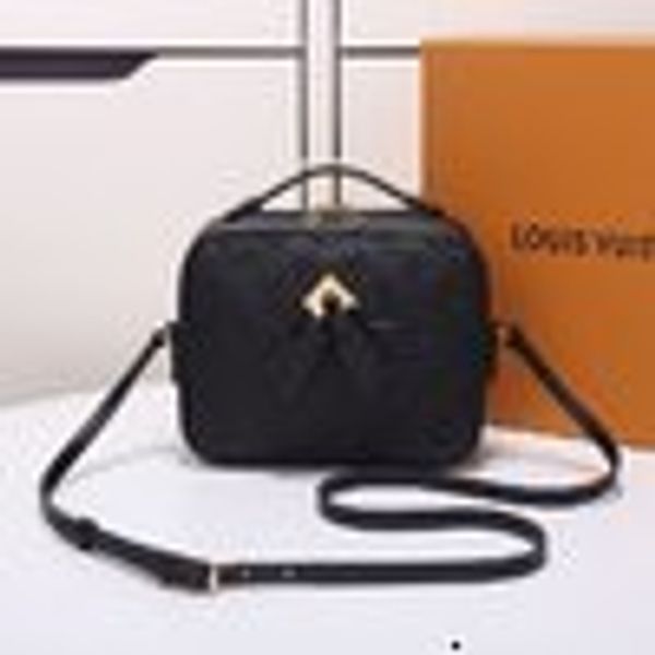 libobo6_1 jl1s 44593 backpacks handbags iconic handles shoulder bags totes cross body bag clutches evening oxidized leather business, Red;black
libobo6_1 jl1s 44593 backpacks handbags iconic handles shoulder bags totes cross body bag clutches evening oxidized leather business, Red;black