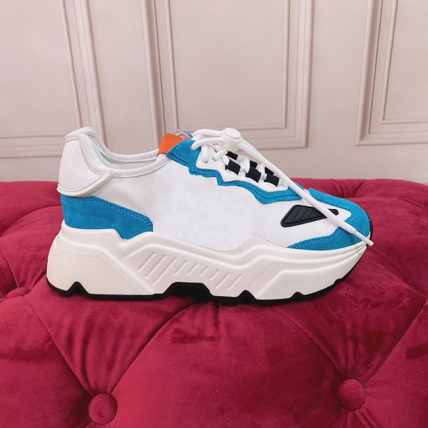 designer fashion trend luxury color stitching casual couple shoes, comfortable and breathable size 35-45, Black
designer fashion trend luxury color stitching casual couple shoes, comfortable and breathable size 35-45, Black