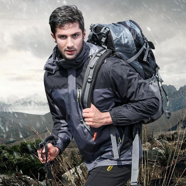 men's jackets wwkk 2021 men removable liner spring autumn waterprooof hiking outdoor camping trekking climbing windbreaker male coats, Black;brown
men's jackets wwkk 2021 men removable liner spring autumn waterprooof hiking outdoor camping trekking climbing windbreaker male coats, Black;brown