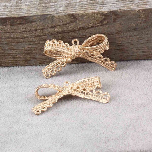 20pcs vintage bow tie connector matte gold alloy charm pendant fit for necklace european style jewelry findings e001, Bronze;silver
20pcs vintage bow tie connector matte gold alloy charm pendant fit for necklace european style jewelry findings e001, Bronze;silver