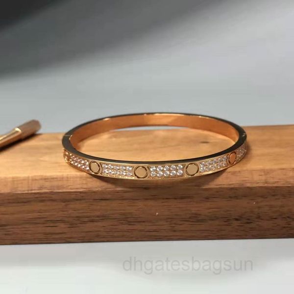 full diamond screw buckle bracelet couple bracelet lover gift 1z6i, Black
full diamond screw buckle bracelet couple bracelet lover gift 1z6i, Black