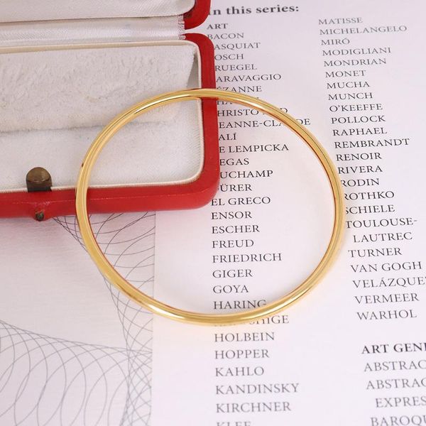 bangle fashionable stainless steel simple aperture bracelet women titanium wedding party jewelry gifts 2021 trend accessories, Black
bangle fashionable stainless steel simple aperture bracelet women titanium wedding party jewelry gifts 2021 trend accessories, Black