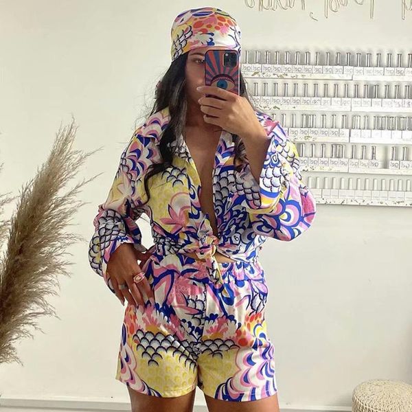 women's blouses & shirts lapel floral print vintage blouse for lady summer single breasted fashion shirt 2021 elegant chic girl, White
women's blouses & shirts lapel floral print vintage blouse for lady summer single breasted fashion shirt 2021 elegant chic girl, White