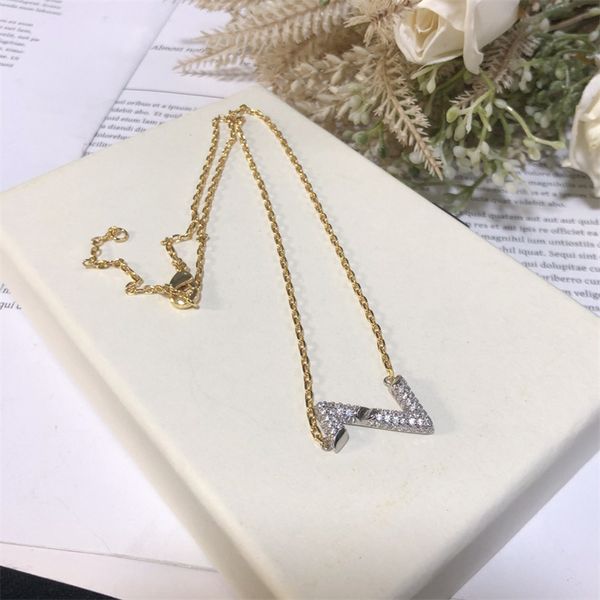 creative simple letter pendant necklaces with box diamond elegant stylish jewelry women men outdoor rhinestone necklace, Silver
creative simple letter pendant necklaces with box diamond elegant stylish jewelry women men outdoor rhinestone necklace, Silver