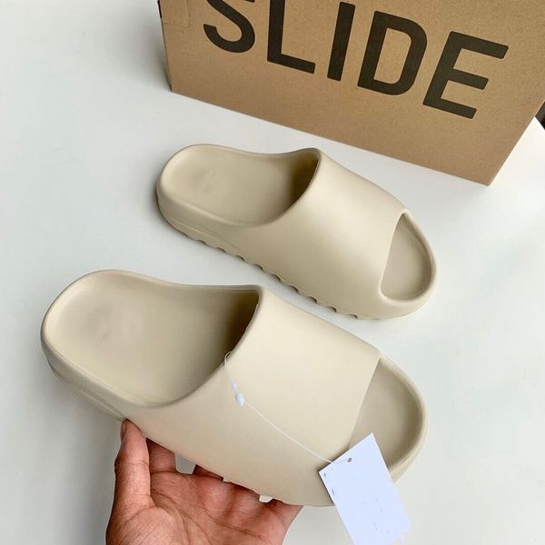 desginer kanye sandals slides women shoes men slippers platform rubber west scuffs new release sports slippers beach slide summer luxurys ye, Black
desginer kanye sandals slides women shoes men slippers platform rubber west scuffs new release sports slippers beach slide summer luxurys ye, Black