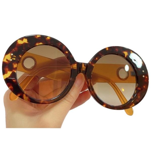 vintange brand oversize sunglasses women round acetate gradient sun glasses uv400 female outdoor driving feminino de sol, White;black
vintange brand oversize sunglasses women round acetate gradient sun glasses uv400 female outdoor driving feminino de sol, White;black