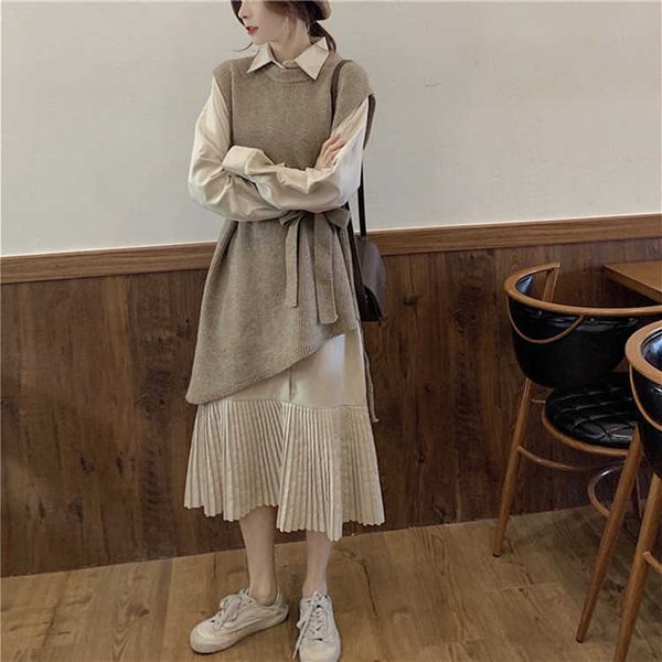 autumn, french wind, small fragrant, salt sweet, fried street shirts, skirts, two piec, little tea, and drs., Black;gray
autumn, french wind, small fragrant, salt sweet, fried street shirts, skirts, two piec, little tea, and drs., Black;gray
