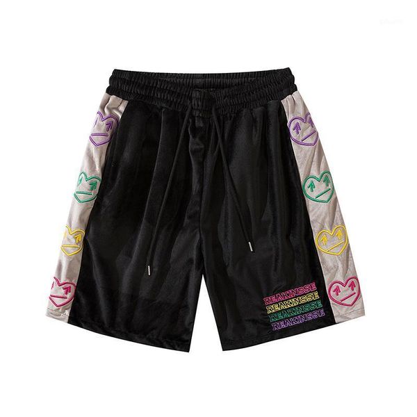 men's shorts retro side embroidery love velvet male loose hip-hop street hit color five-point pants oversize fleece summer short, White;black
men's shorts retro side embroidery love velvet male loose hip-hop street hit color five-point pants oversize fleece summer short, White;black