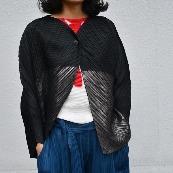 women's jackets miyake pleated butterfly designer short large size loose coat aesthetic clothes, Black;brown
women's jackets miyake pleated butterfly designer short large size loose coat aesthetic clothes, Black;brown