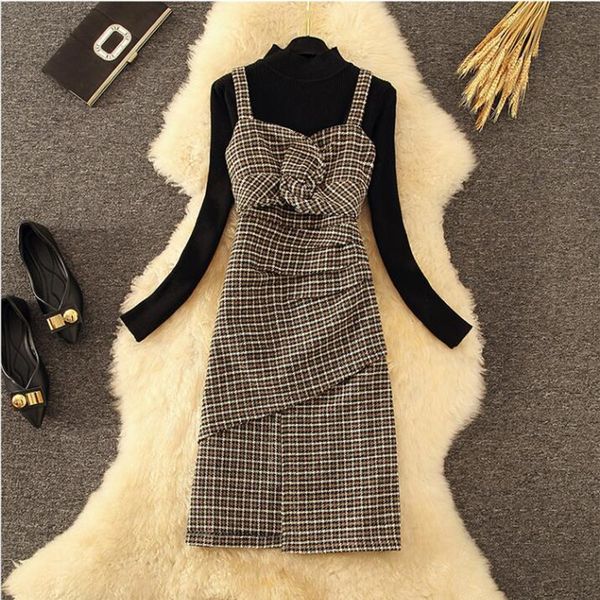 two piece set women solid knitted bottoming and chic kink design ruched irregular bodycon plaid sling dress suit 210525, White
two piece set women solid knitted bottoming and chic kink design ruched irregular bodycon plaid sling dress suit 210525, White