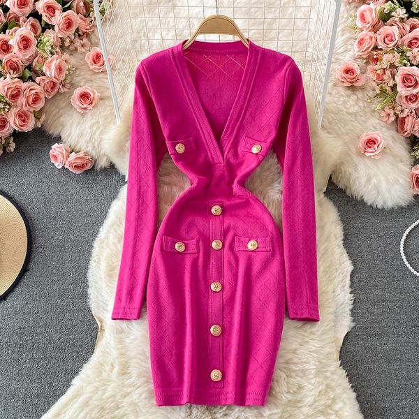 casual dresses autumn and winter korean ladies temperament v-neck slim mid-length single-breasted knit stretch-wrapped hip dress, Black;gray
casual dresses autumn and winter korean ladies temperament v-neck slim mid-length single-breasted knit stretch-wrapped hip dress, Black;gray