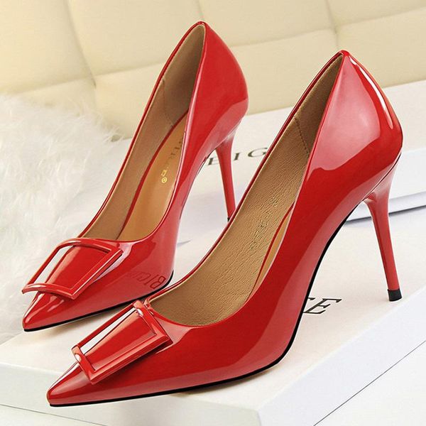 dress shoes square buckle women pumps fashion ol office high heels 2021 concise red bottom patent leather sexy, Black
dress shoes square buckle women pumps fashion ol office high heels 2021 concise red bottom patent leather sexy, Black
