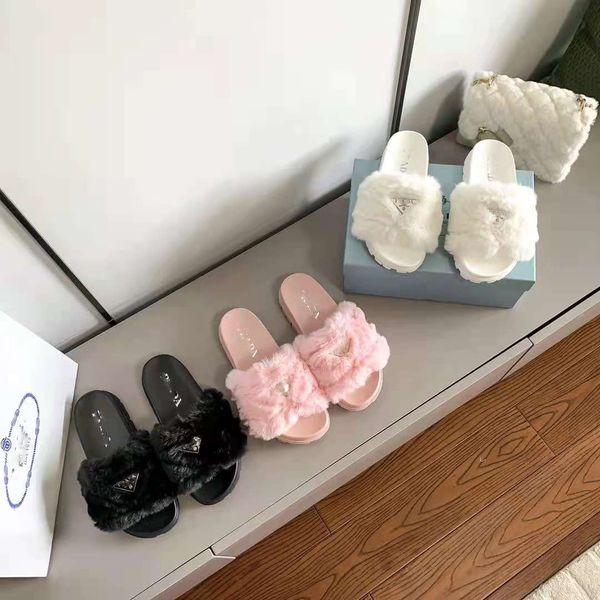 new family triangle standard casual slippers in autumn 2021 women's thick flat bottomed hairy sandals, Black
new family triangle standard casual slippers in autumn 2021 women's thick flat bottomed hairy sandals, Black