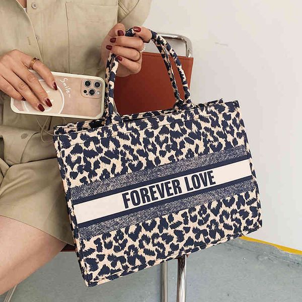 2022 factory wholesale new model denim leopard big for women luxury shopper female lady tote bags with short handle bag, Blue;pink
2022 factory wholesale new model denim leopard big for women luxury shopper female lady tote bags with short handle bag, Blue;pink