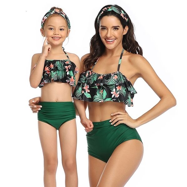 2021 new popular father-son bath fashions print high waist plight mother swimmer child bikini beach bathing 3vv3, White;black
2021 new popular father-son bath fashions print high waist plight mother swimmer child bikini beach bathing 3vv3, White;black