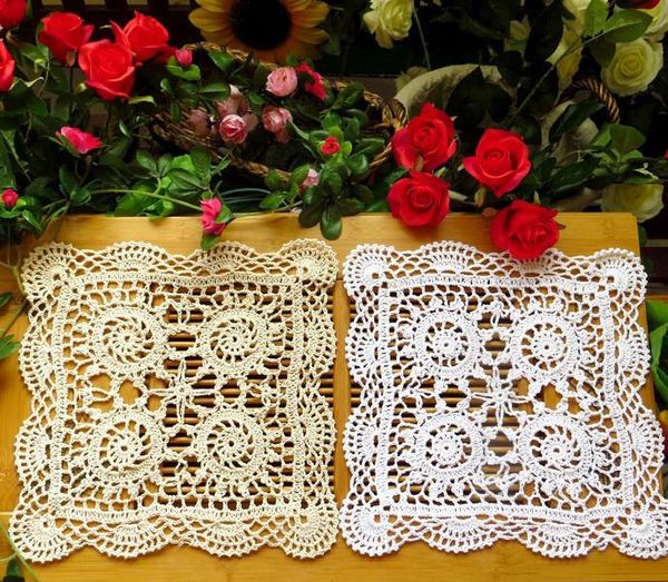 2pcs/lot christmas handmade crochet flowers cotton placemats square tablecloths coffee table cloth sofa towel
2pcs/lot christmas handmade crochet flowers cotton placemats square tablecloths coffee table cloth sofa towel
