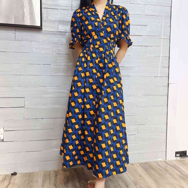 dress women's in summer, spring and autumn: bubble sleeve a-line skirt, geometric printed cotton, White;black
dress women's in summer, spring and autumn: bubble sleeve a-line skirt, geometric printed cotton, White;black