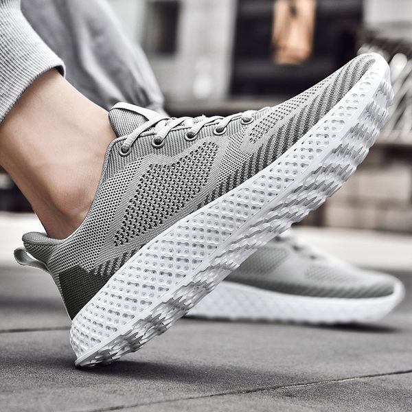 classic womens mens sports trainer big size running shoes breathable mesh red black white blue green platform runners sneakers code:05-0507
classic womens mens sports trainer big size running shoes breathable mesh red black white blue green platform runners sneakers code:05-0507
