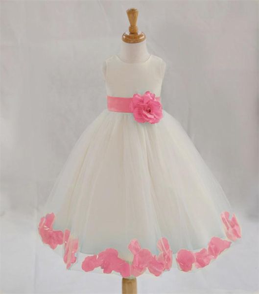 girl's dresses vestidos menina 2021 retail fashion family party prom formal dress girl,solid white princess dress,tutu kids clothes, Red;yellow
girl's dresses vestidos menina 2021 retail fashion family party prom formal dress girl,solid white princess dress,tutu kids clothes, Red;yellow