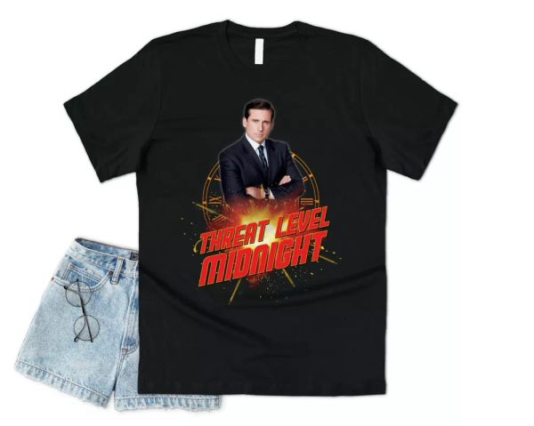 threat level midnight michael scott t-shirt tee funny the us office slogan gift, White;black
threat level midnight michael scott t-shirt tee funny the us office slogan gift, White;black