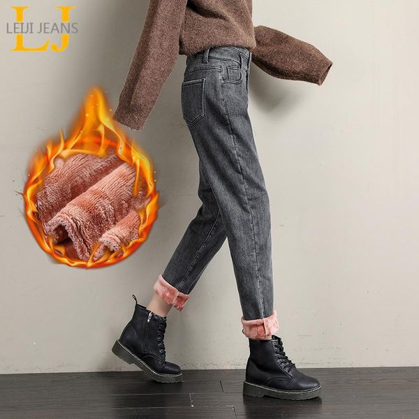 leijijeans plus size winter woolen woman jeans high waist women casual soft blue ladies warm pants for women's
leijijeans plus size winter woolen woman jeans high waist women casual soft blue ladies warm pants for women's