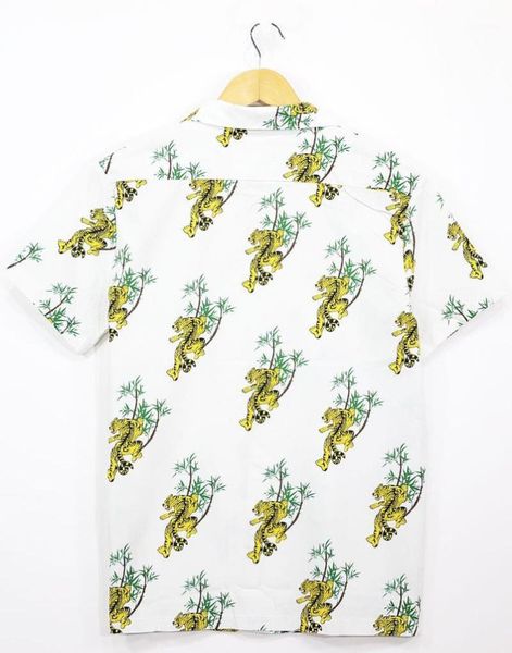 men's casual shirts reverse white tiger printed hawaii short-sleeved shirt, White;black
men's casual shirts reverse white tiger printed hawaii short-sleeved shirt, White;black