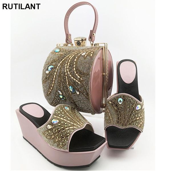 dress shoes designer and bag set matching decorated with rhinestone women for wedding, Black
dress shoes designer and bag set matching decorated with rhinestone women for wedding, Black