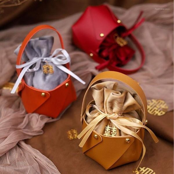 gift wrap 10pcs wedding candy handbag favors chocolate bag pu baby shower birthday party decoration1
gift wrap 10pcs wedding candy handbag favors chocolate bag pu baby shower birthday party decoration1