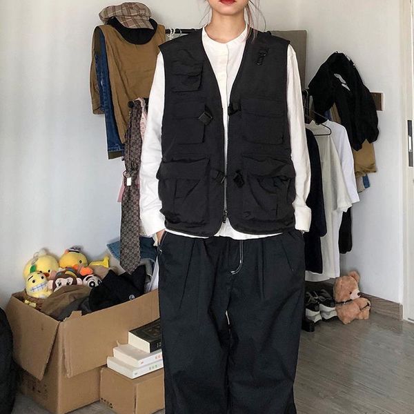 vests women japan style harajuku pockets design cargo chic teens sleeveless jacket street college summer ladies outwear, Black;white
vests women japan style harajuku pockets design cargo chic teens sleeveless jacket street college summer ladies outwear, Black;white