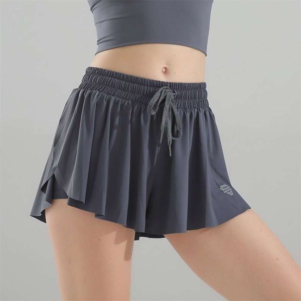running dance yoga training clothes women's sports quick drying anti light fitness lining short skirt pants, Gray
running dance yoga training clothes women's sports quick drying anti light fitness lining short skirt pants, Gray