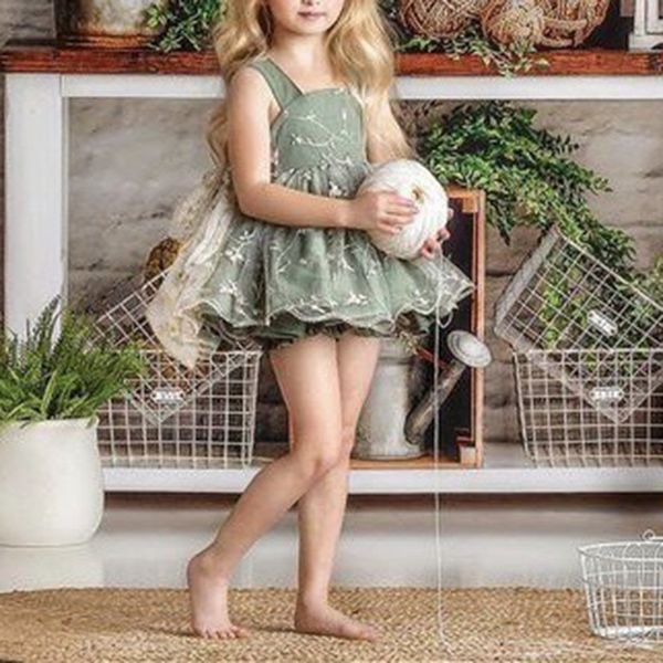 summer girl new green embroidered flower dress children bow sleeveless set girls tulle princess party dresses baby kids cute set, Red;yellow
summer girl new green embroidered flower dress children bow sleeveless set girls tulle princess party dresses baby kids cute set, Red;yellow