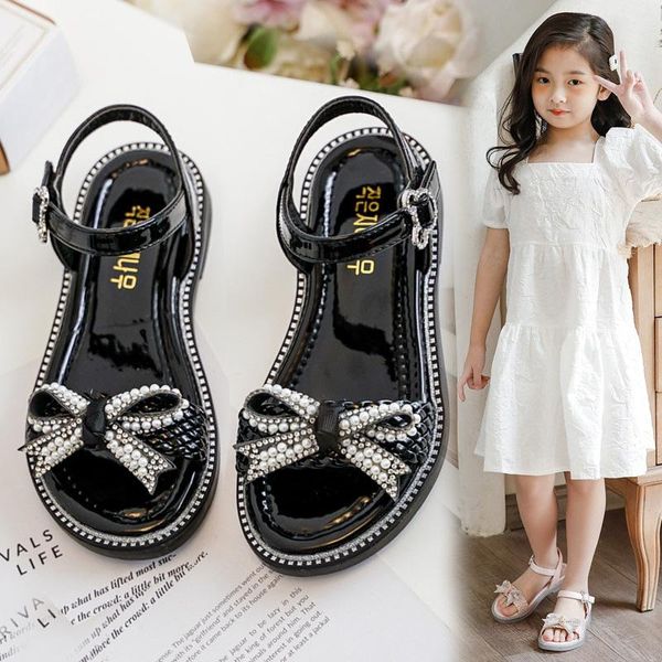 sandals little girl summer shoes for children's fashion pearl bow princess flat sandal 2021 girls' beach shoe kid school 3-12 year, Black;red
sandals little girl summer shoes for children's fashion pearl bow princess flat sandal 2021 girls' beach shoe kid school 3-12 year, Black;red