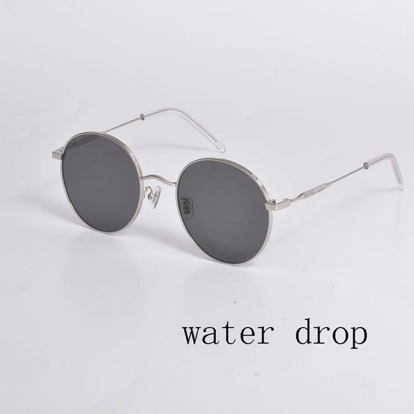 sunglasses korean brand gentle waterdrop women men alloy round uv400 sun glasses with original box, White;black
sunglasses korean brand gentle waterdrop women men alloy round uv400 sun glasses with original box, White;black