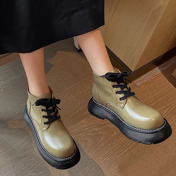 boots designer men's and women's luxury walnut green big head martin autumn winter new round muffin bottom increased tie with logo, Black
boots designer men's and women's luxury walnut green big head martin autumn winter new round muffin bottom increased tie with logo, Black