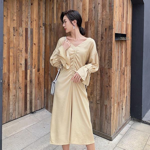 make south korean style directly under the autumn dress lace-up horn sleeve breast enhancement design casual dresses, Black;gray
make south korean style directly under the autumn dress lace-up horn sleeve breast enhancement design casual dresses, Black;gray