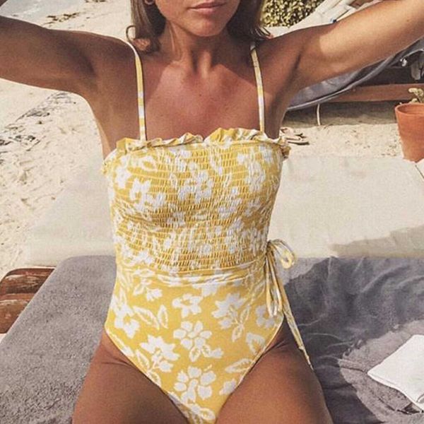 new 2021 yellow flower wrinkled women swimwear one piece swimsuit female bather bathing suit swim wear lady k2242
new 2021 yellow flower wrinkled women swimwear one piece swimsuit female bather bathing suit swim wear lady k2242