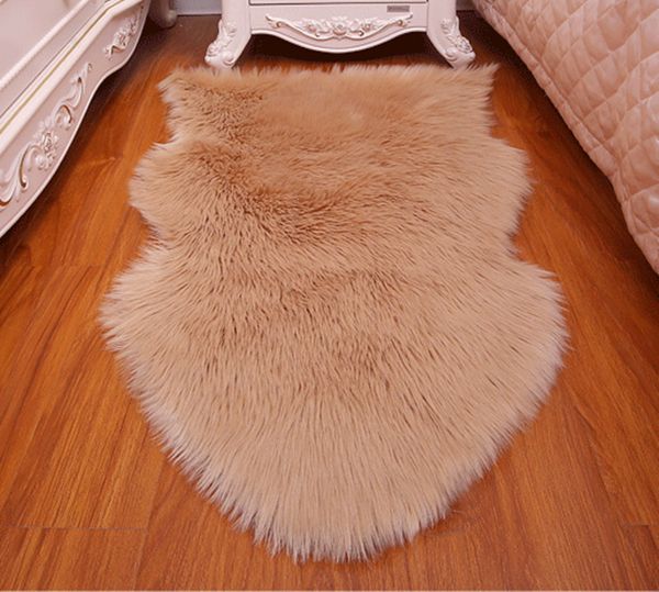 imitation sheepskin leather office chair cushion nordic style irregular shaped carpet living room 6cm plush can be customized
imitation sheepskin leather office chair cushion nordic style irregular shaped carpet living room 6cm plush can be customized