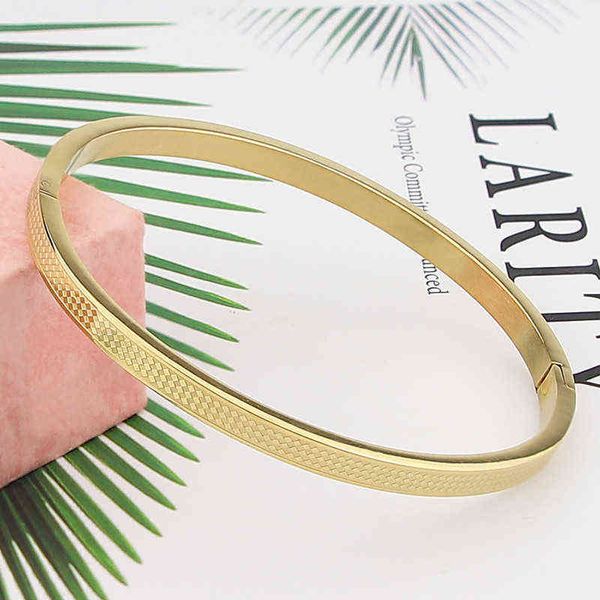 selling jewelry geometric patter stainless steel bracelets parent-child series love bangle for women party gifts wholesale, Golden;silver
selling jewelry geometric patter stainless steel bracelets parent-child series love bangle for women party gifts wholesale, Golden;silver