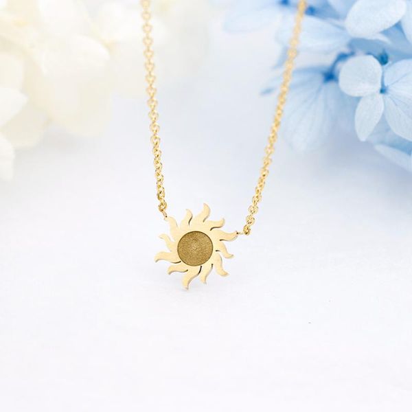 vintage sun necklaces for women friendship jewelry gold color sunburst pendants stainless steel chain collier femme pendant, Silver
vintage sun necklaces for women friendship jewelry gold color sunburst pendants stainless steel chain collier femme pendant, Silver