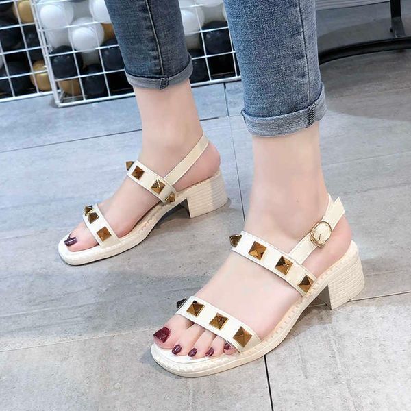 sandals women shoes summer comfort rivet outdoor fashion open toe high heels female solid elegant casual woman 2021, Black
sandals women shoes summer comfort rivet outdoor fashion open toe high heels female solid elegant casual woman 2021, Black