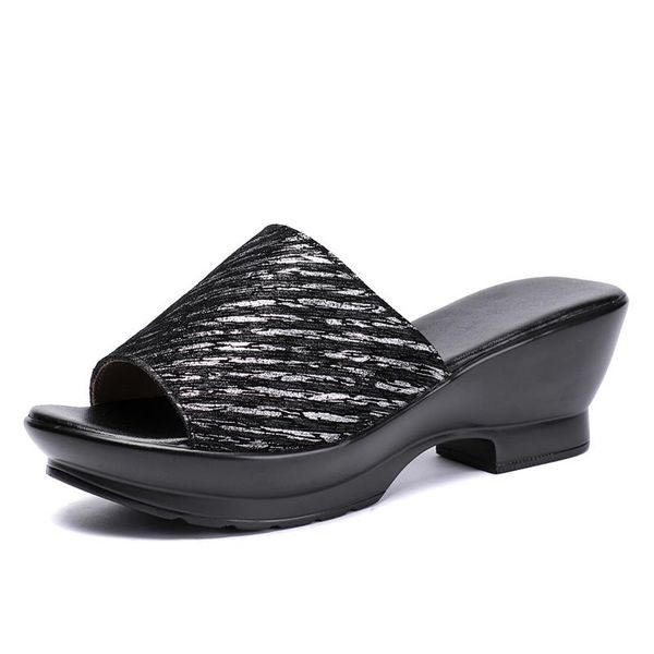 slippers women slipper's 2021 ladies platform genuine leather shoes high heels fashion summer for mother, Black
slippers women slipper's 2021 ladies platform genuine leather shoes high heels fashion summer for mother, Black