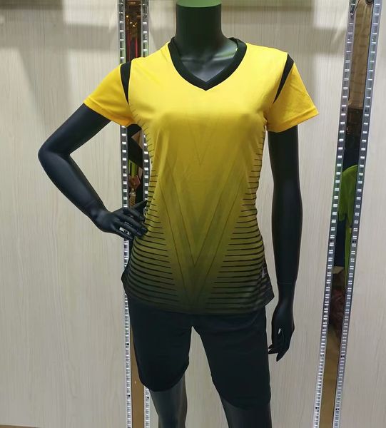b12499944 custom jerseys or casual wear orders, note color and style, contact customer service to customize jersey name number short sleeve, Black;yellow
b12499944 custom jerseys or casual wear orders, note color and style, contact customer service to customize jersey name number short sleeve, Black;yellow