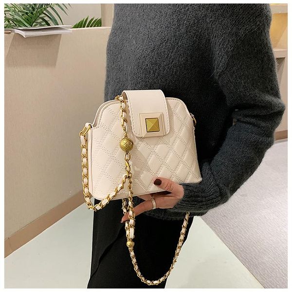 evening bags women's shoulder bag fashion designer sewing metal chain pu leather 2021 handbag straddle solid color girl's purse
evening bags women's shoulder bag fashion designer sewing metal chain pu leather 2021 handbag straddle solid color girl's purse
