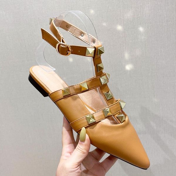 2021 women sandals pointed toe ladies sandals slippers fashion flat slides causal shoes luxury female causal thick heels sandals der43y4554u, Black
2021 women sandals pointed toe ladies sandals slippers fashion flat slides causal shoes luxury female causal thick heels sandals der43y4554u, Black
