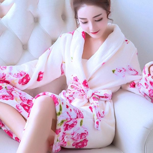 women's sleepwear female robesfashion loose v-neck sashes printing flower flannel warm thick winter korea womens long nightwear, Black;red
women's sleepwear female robesfashion loose v-neck sashes printing flower flannel warm thick winter korea womens long nightwear, Black;red